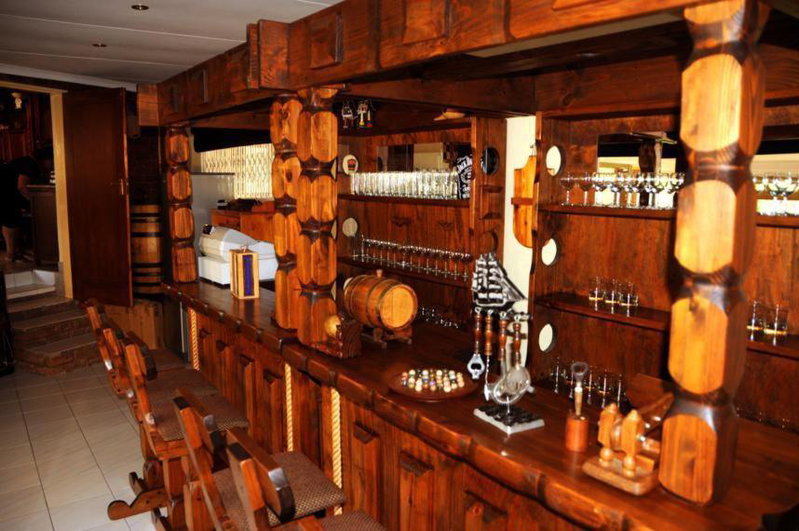 Hoyohoyo Chartwell Lodge, Johannesburg, South Africa