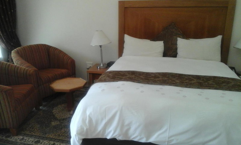 Hoyohoyo Chartwell Lodge, Johannesburg, South Africa