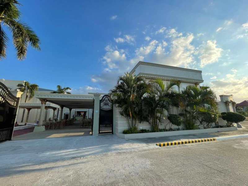 El Palacio Hotel & Resort, Cavite City, Philippines
