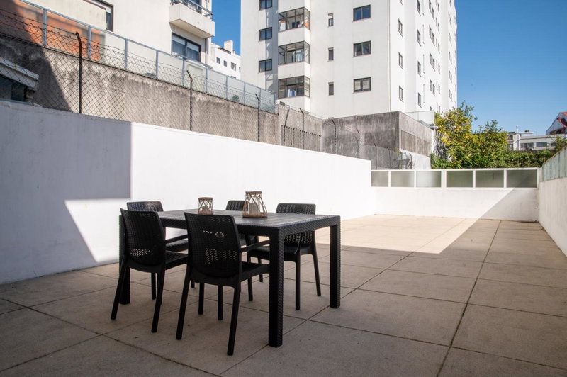 PortoVivo Quental Terrace, Porto, Portugal