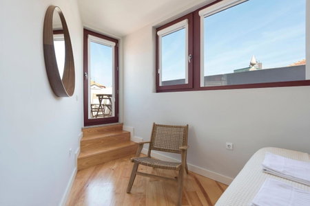 Central Superb Flat w/ AC & Balcony by LovelyStay, Porto, Portugal