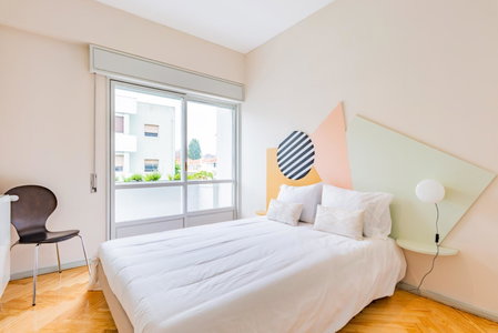 INCREDIBLE DUPLEX PENTHOUSE & TERRACES & Parking, Porto, Portugal
