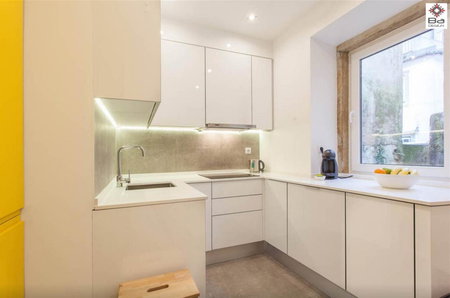 Design Duplex Apartment BA/ Chiado, Lisbon, Portugal
