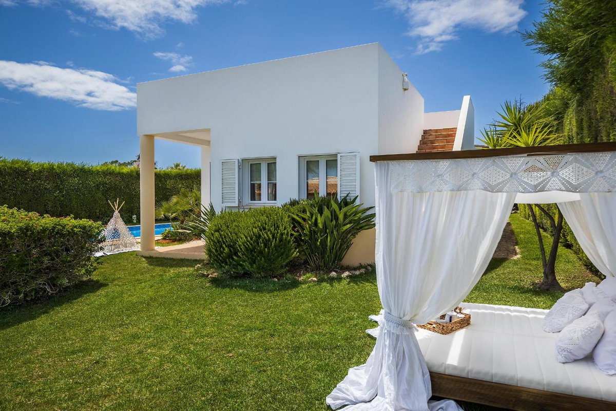 Villa Dome by OCvillas, Portugal