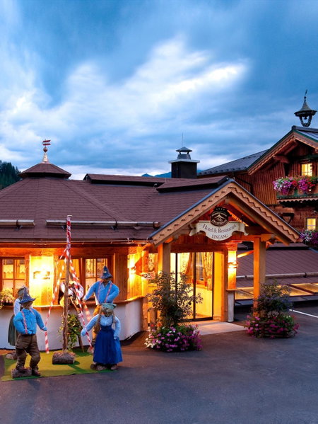 Berghotel Hauserbauer, Dorfgastein, Austria