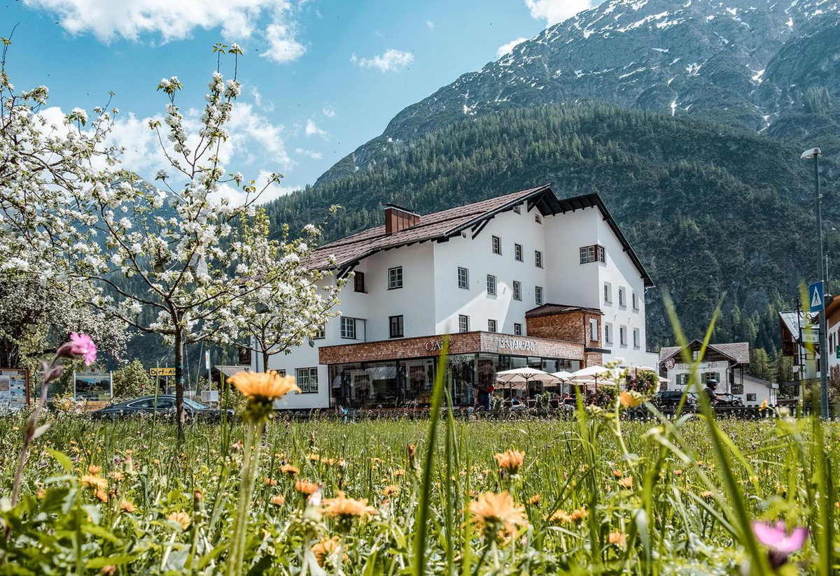 Posthotel Lechtal, Arlberg, Austria