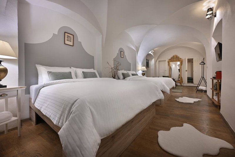 U Šuterů Boutique Hotel, Prague, Czechia