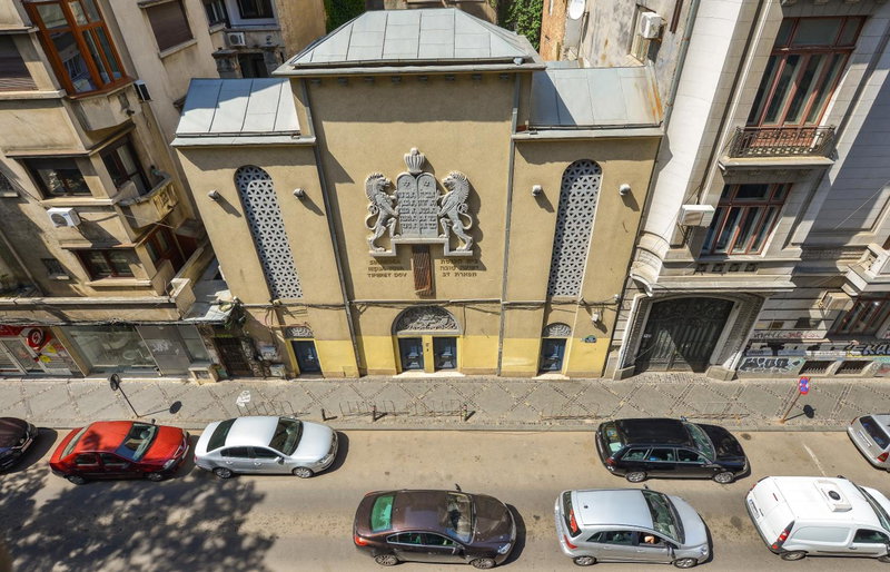 Adam and Eve Luxury Apartments - Shabbat Friendly, Bucharest, Romania