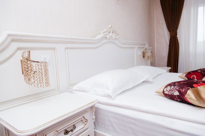 Hotel Capitol, Iaşi, Romania