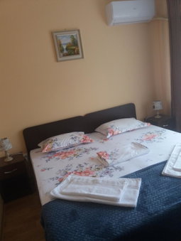 Pensiunea Cireșul Alb, Tulcea, Romania