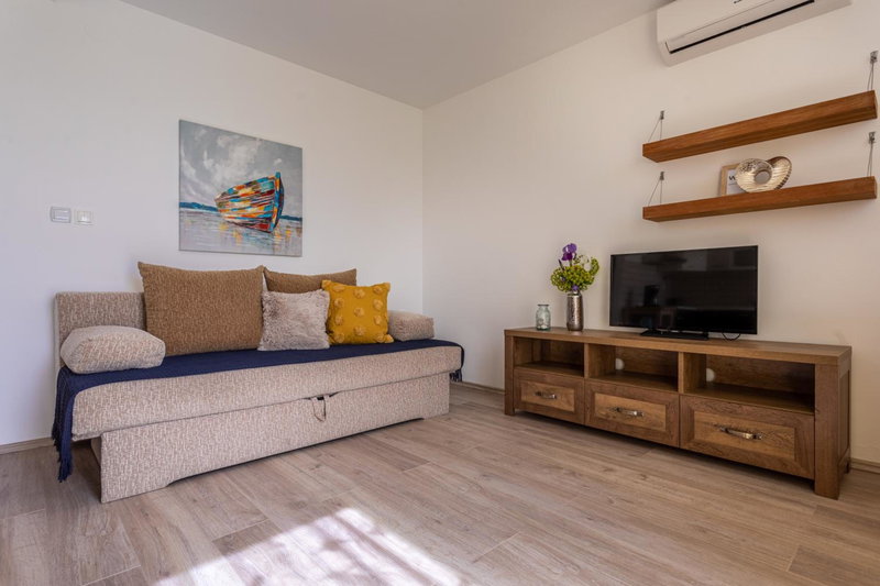 Apartment Magic Garden, Baška, Croatia