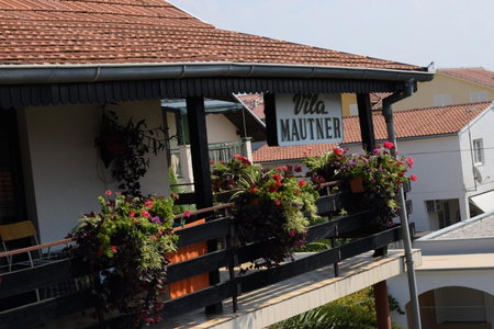 Rooms Vila Mautner, Vodice, Croatia