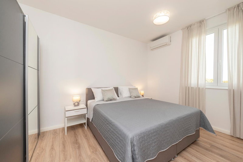 Villa Eni apartments 2, Mandre, Croatia