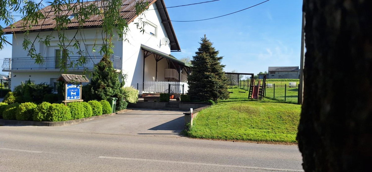 Apartment Sabljaci by the Lake, Croatia