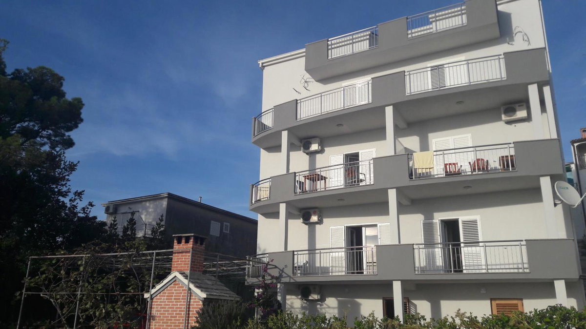 Hotel · Apartments Jure Miljak, Podstrana