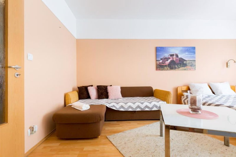 Acacia city center apartment, Budapest, Hungary