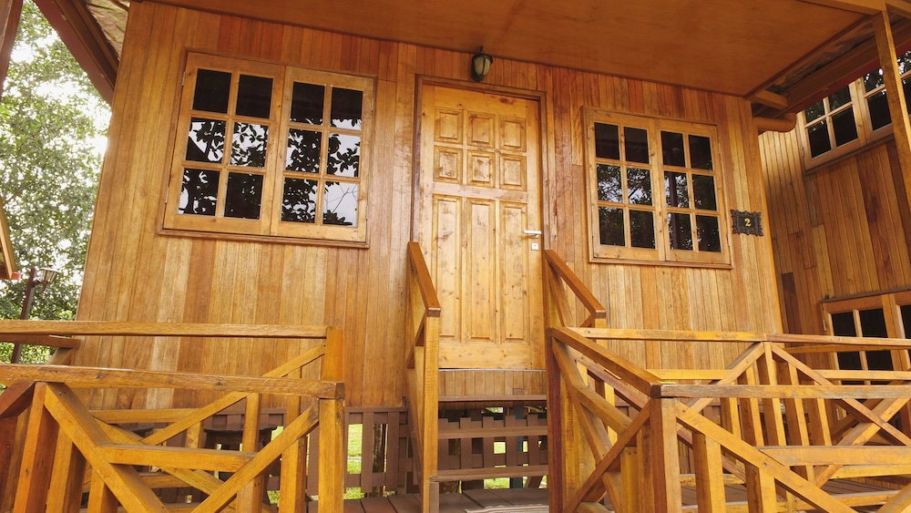 Hotel · Borneo Tree House, Kota Kinabalu