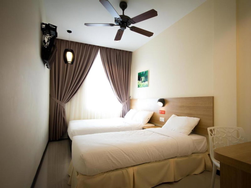 118 Hotel,Dato Keramat - Self Check In, George Town, Malaysia