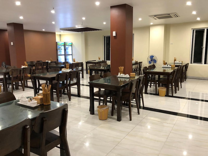 Dragon Airport Hotel, Hanoi, Vietnam