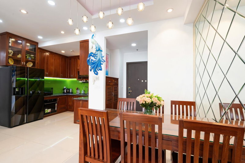 Golden Mansion - Transit Apt Free POOL & GYM, Ho Chi Minh City, Vietnam
