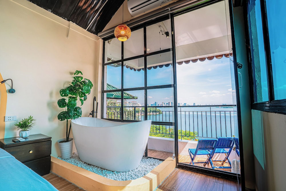 An Homestay Lakeview Apartment, Vietnam