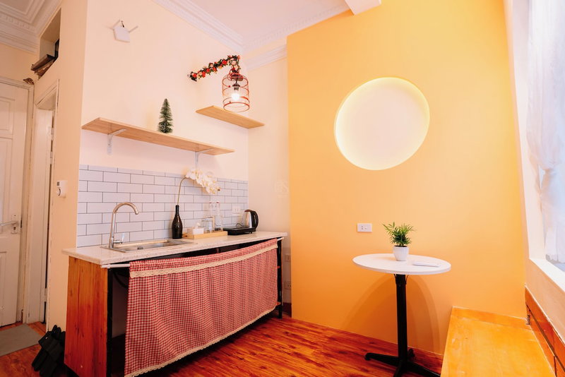 An Homestay Lakeview Apartment, Hoan Kiem, Vietnam