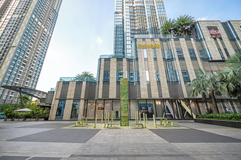 Hotel · Vinhomes Central Park by Urban Home, Ho Chi Minh
