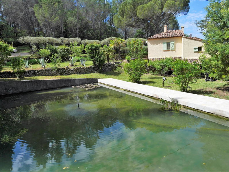 Le Mas des Oliviers, Salernes, France