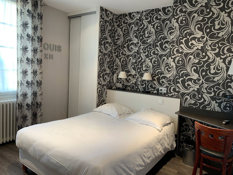 Hôtel Anne De Bretagne Blois, Blois, France