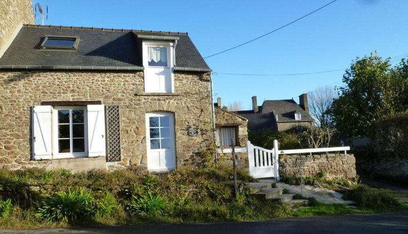 Giverny Cottage, Saint-Coulomb, France