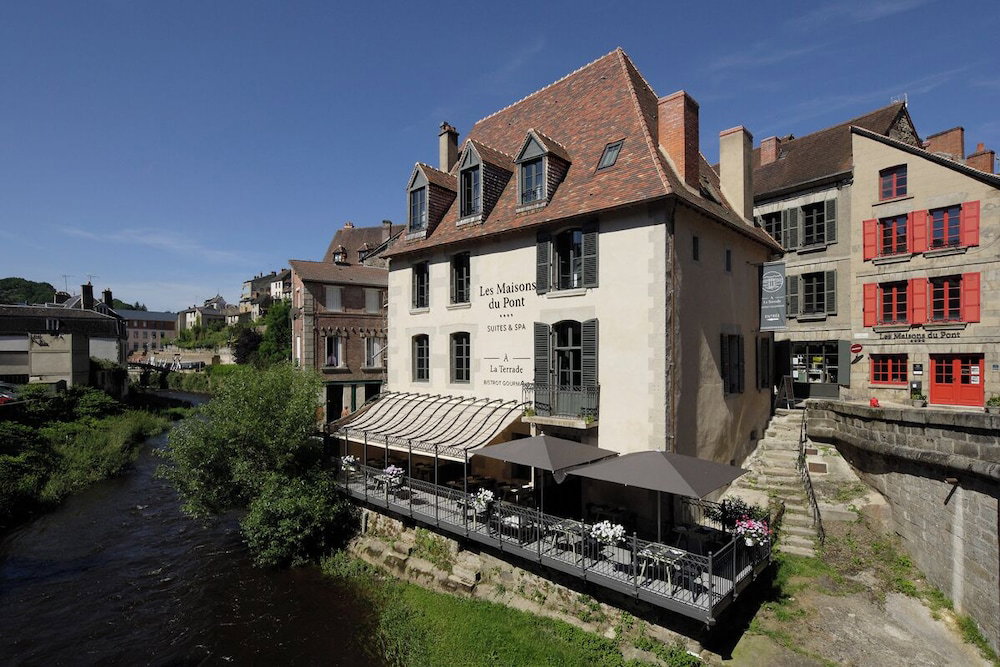 Hotel · Les Maisons du pont - Charme & Caractère, Aubusson