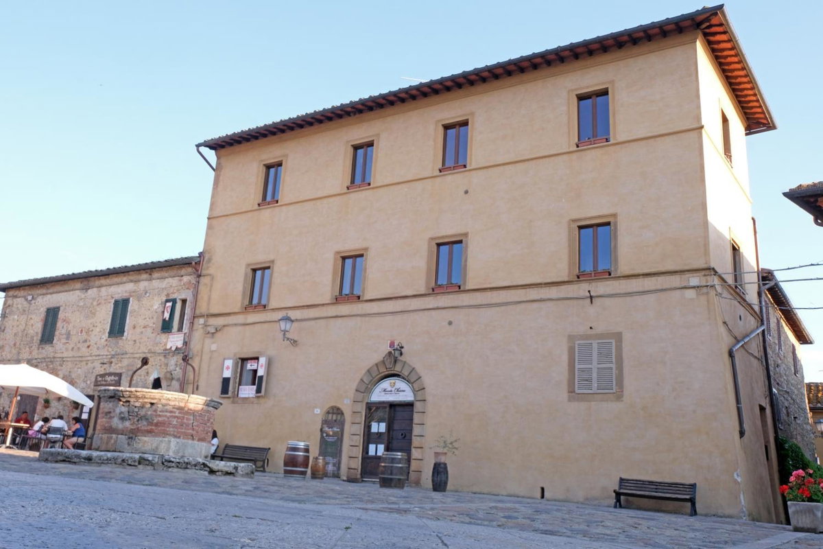 Rooms and Wine al Castello, Italia