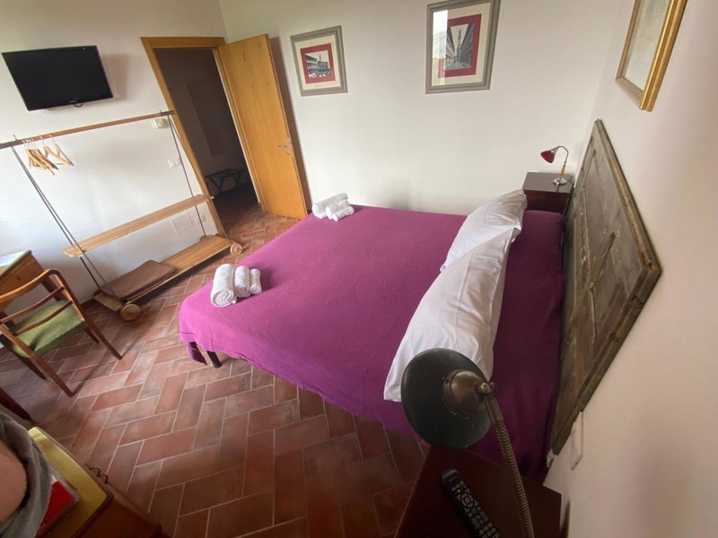 Rooms and Wine al Castello, Monteriggioni, Italy
