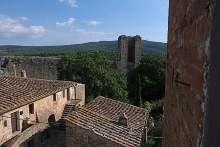 Rooms and Wine al Castello, Monteriggioni, Italy
