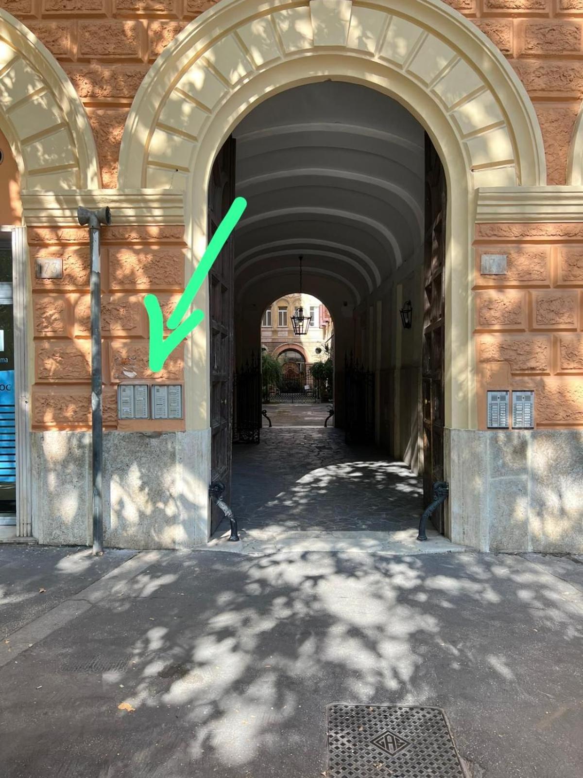 Hotel · Cinemovie Guesthouse, Rome