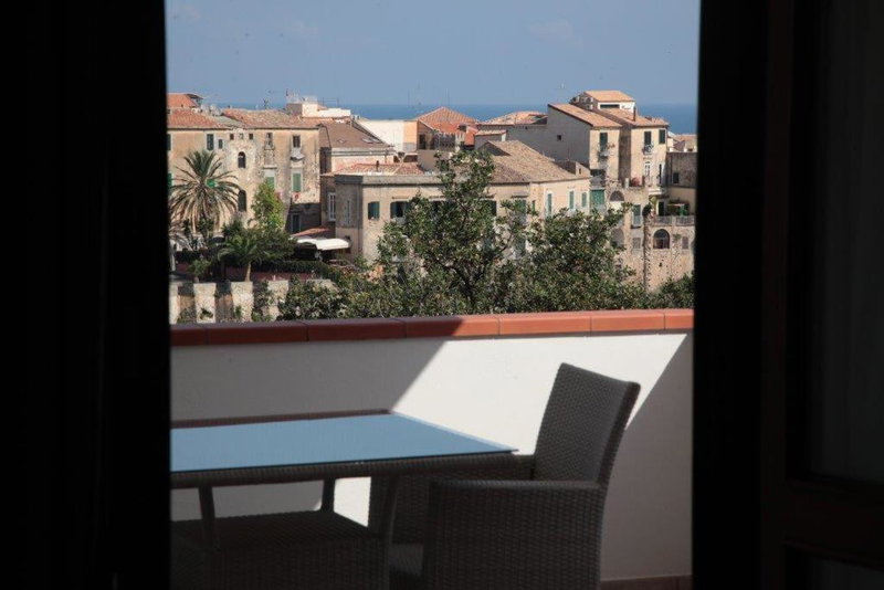 Villa il Barone - Free Private Parking, Tropea, Italy