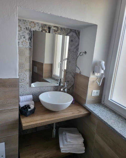La Bolgora Guesthouse, Recetto, Italy
