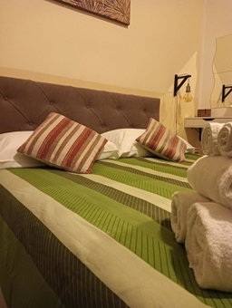 PèPè Bed & Breakfast, Naples, Italy