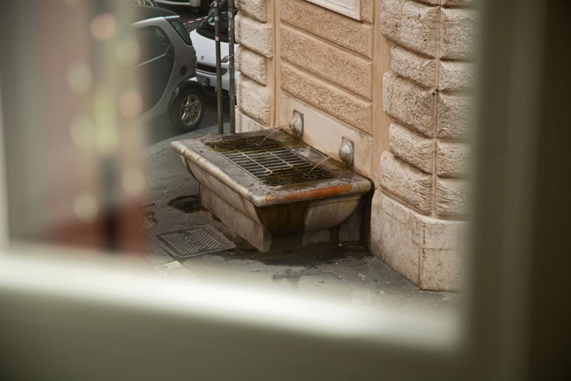 Repetita Juvant, Rome, Italy