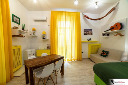 ToledoStation B&B, Naples, Italy