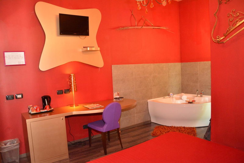 Hotel Villa Glicini, Pinerolo, Italy