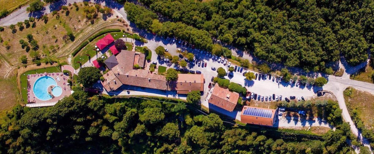 Hotel · Faro Rosso, Montanaldo