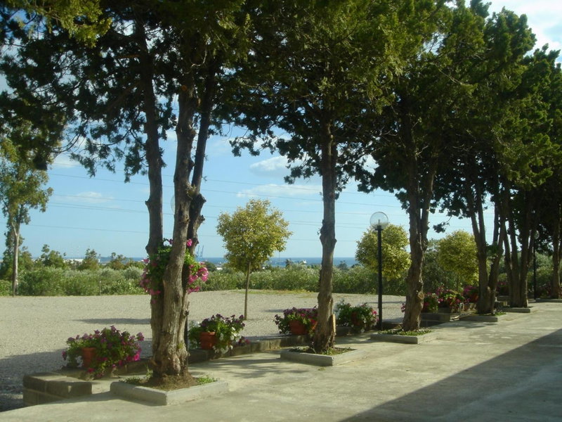Samarcanda Hotel & Parking di Parmigiani Silvia, Civitavecchia, Italy