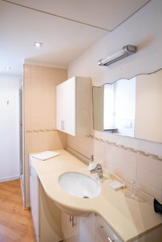 V12 Apartments - Alfieri 2A, Novara, Italy