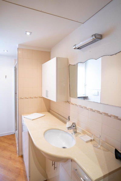 V12 Apartments - Alfieri 2A, Novara, Italy