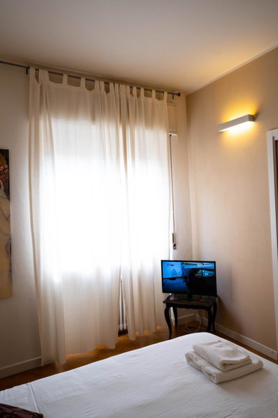 V12 Apartments - Alfieri 2A, Novara, Italy