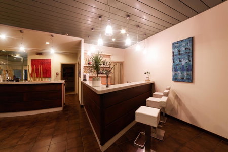 Piranha Hotel e Motel, Cameriano, Italy