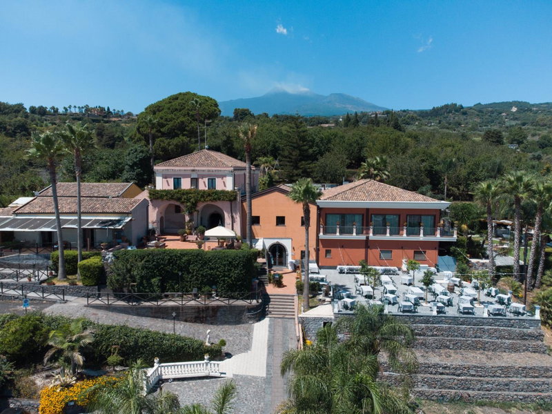 IL Ciliegio Dell 'Etna, Giarre, Italy