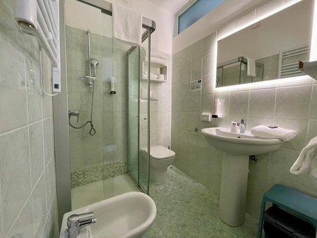 B City Hotel Bardolino, Bardolino, Italy