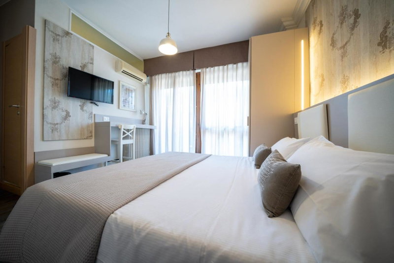 B City Hotel Bardolino, Bardolino, Italy
